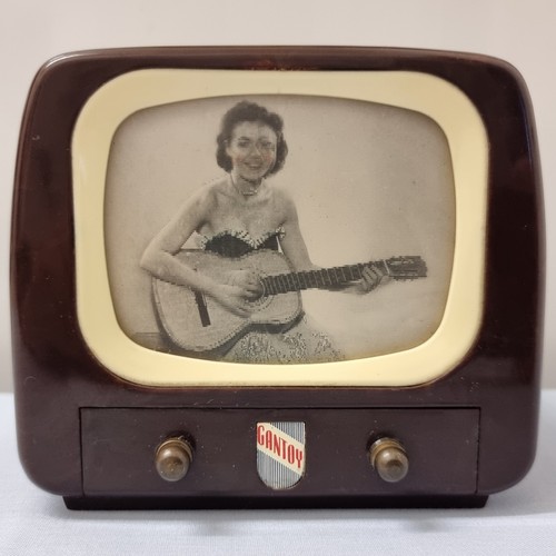Vintage bakelite gantoy - bakelite,