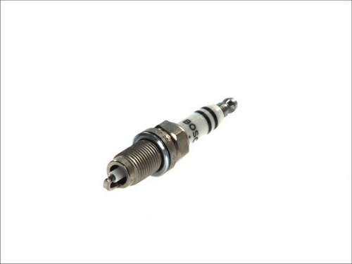 Spark plug fits jeep cherokee - spark,