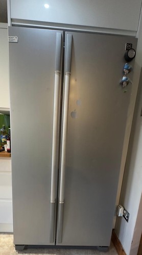 Daewoo american fridge - daewoo,