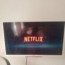 JVC 32-inch Smart TV LT-32CR421