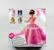 Wilton Classic Wonder