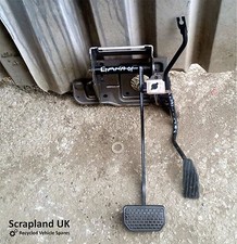 SUZUKI LIANA GLX 1.6 AUTO 2001-2007 Pedal Box With Brake Bar inc. Accelerator