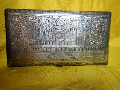 Taj mahal cigarette - cigarette, box