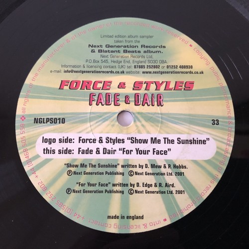 Force styles fade dair - &, /