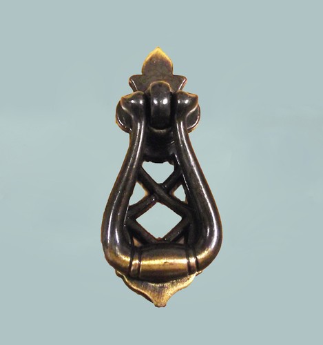 Traditional antique brass - x,