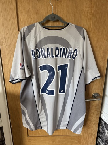 Psg 2001 away football - 2001/02,