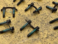 VW VOLKSWAGEN TOUAREG V10 5.0 TDI 2004 7L DRIVERSHAFT BOLTS