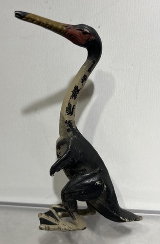 Primeval hesperornis dinosaur - hesperornis,