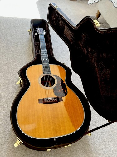 Martin m36 acoustic guitar - martin,