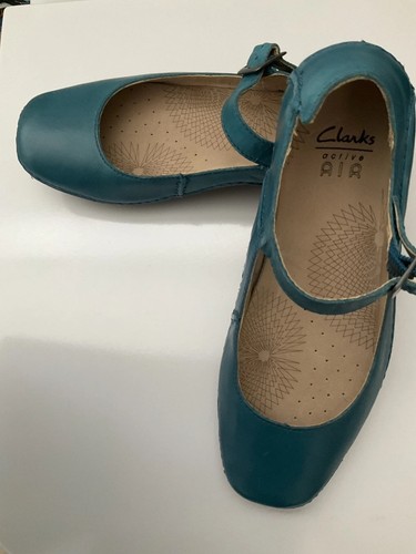 Ladies size clarks active - ladies,