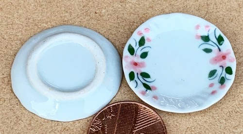 Dolls house cream plates - dolls,