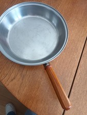 VINTAGE PRESTIGE FRYING PAN