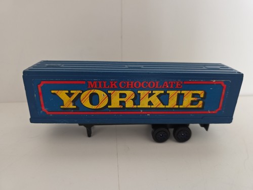 Corgi yorkie trailer only toy - yorkie,
