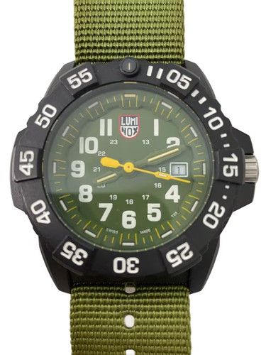 Luminox quartz wristwatch - luminox,
