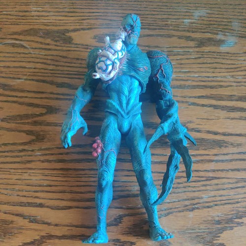 Resident evil tyrant figure - resident,