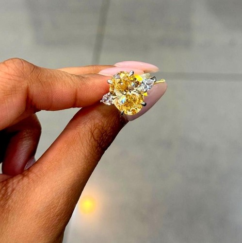 7ct igi certified - fancy, yellow