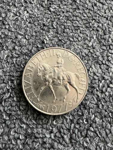 Queen elizabeth silver - queen, ii