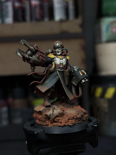 Warhammer 40k commissar - warhammer,