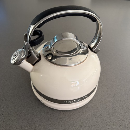 Kitchenaid white whistle stove - whistle,
