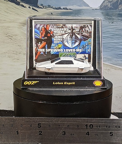 Vintage james bond - james,
