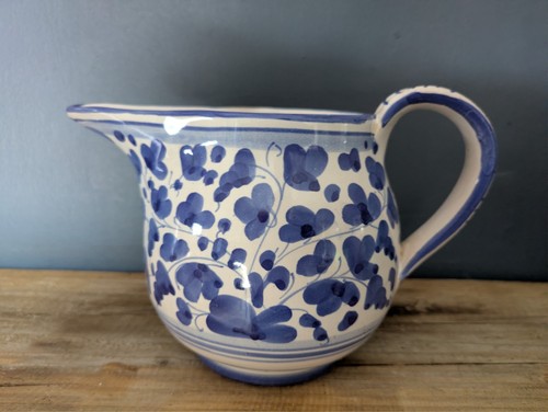 Hand painted torretti deruta - hand-painted,