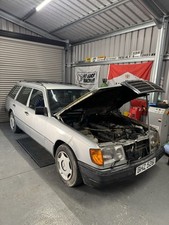 Mercedes W124 300td Breaking