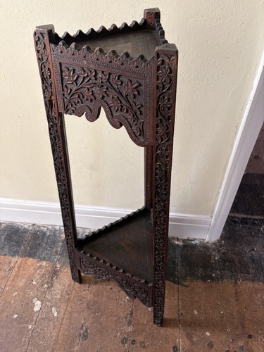 Beautiful antique plant stand - beautiful,