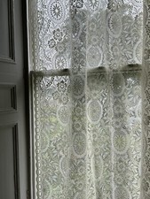 ChAteau Period Design Cream