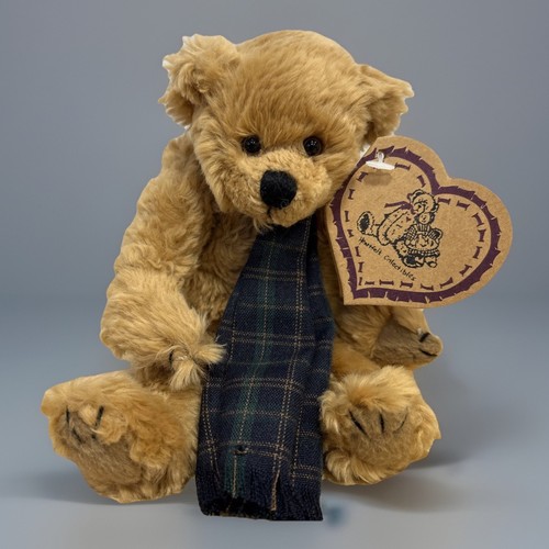 Heartfelt collectibles pali - heartfelt,