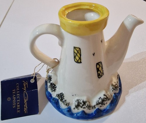 Tony carter collectable teapot - tony,