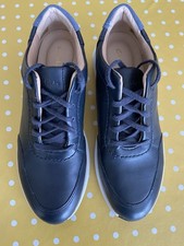 Clarks Un Rio Navy Leather Trainers Size 6D Brand New