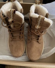 Ugg Miwo Utility Weather