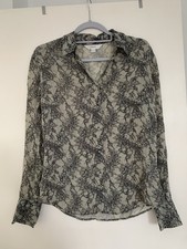 Next Shirt Size 10 Snakeskin Design