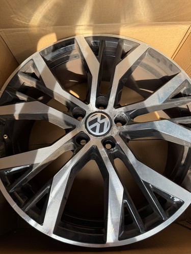 Genuine volkswagen 225 - genuine, r19