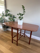 Mid-Century Modern 1970s