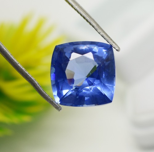 Flawless cushion cut - 13.35, ct