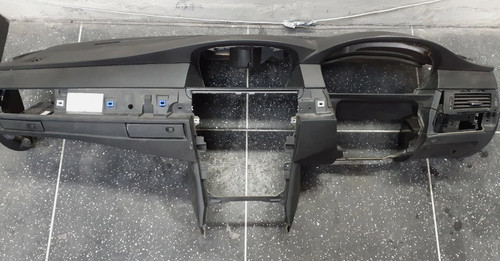 Bmw dashboard double - double, scoop