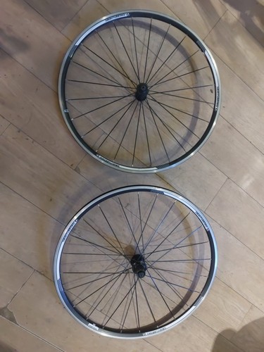 Bontrager 700c road bike - bontrager,