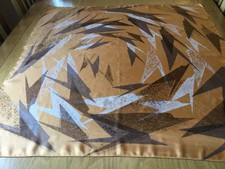 RARE JACQMAR VINTAGE 1960s BOAC SPEEDBIRD SILK SCARF.  VGC.  31 x 30 INCHES.   [