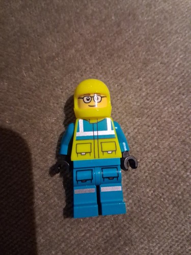 Lego ambulance minifigure - lego,