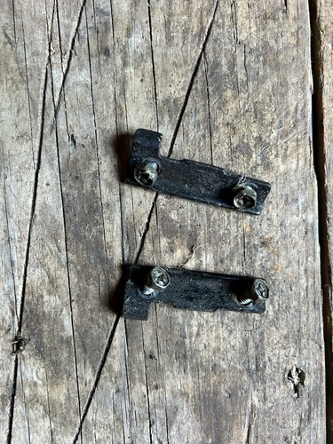 Pair rear axle fixing - pair,