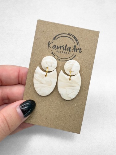 Light cream white marble - light,