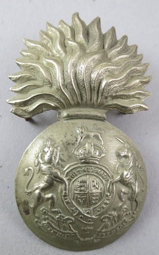 White metal grenade badge - white,
