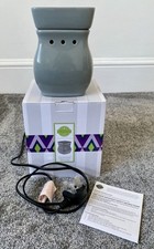 Scentsy Full Size Wax Warmer Grey Gloss Electric Classic Curve 