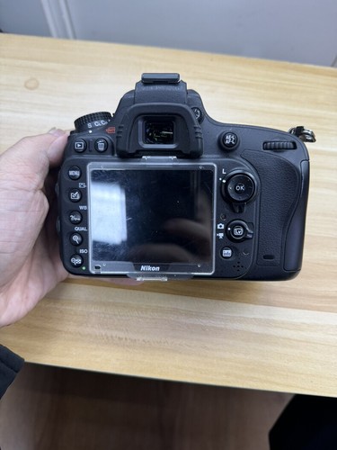 Used nikon d600 - camera, body