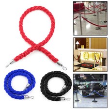 1.5m Twisted Queue Barrier