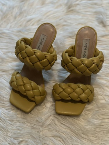 Nwt steve madden heels - $90!,