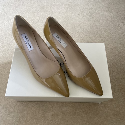New bennett women s beige - new,