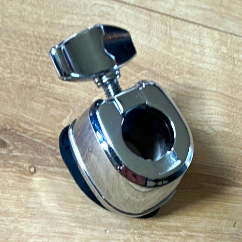 Pearl bt70 tom mount chrome - pearl,