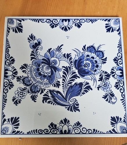 Delft blue tile hand - blue, painted